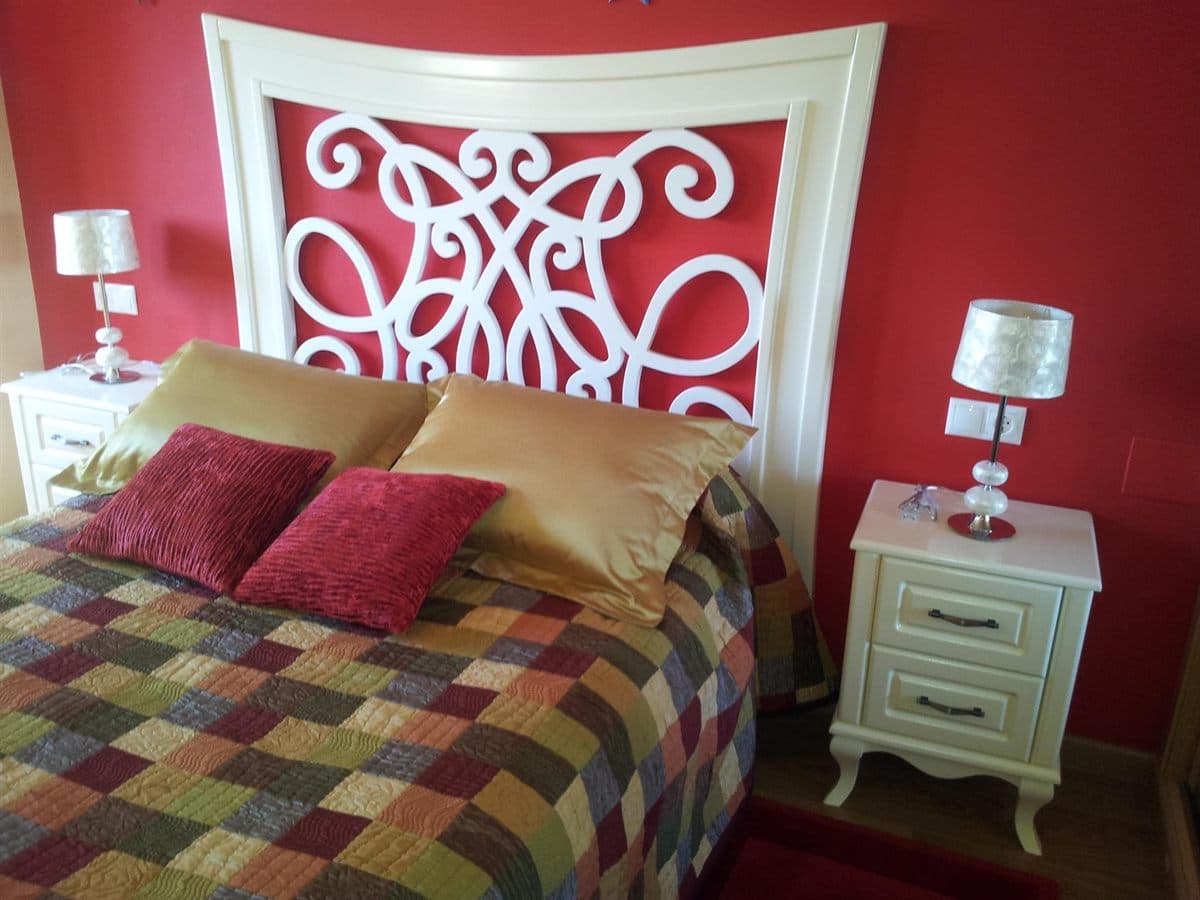 Armario a medida fabricado por Muebles Ricoy en Noia