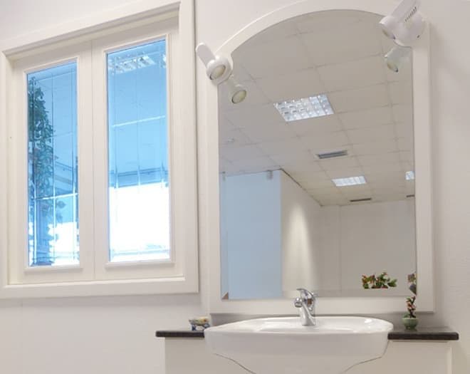 Mueble de baño a medida fabricado por Muebles Ricoy en Noia (12)