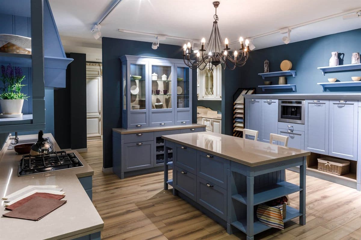 Cocina a medida fabricada por Muebles Ricoy en Noia